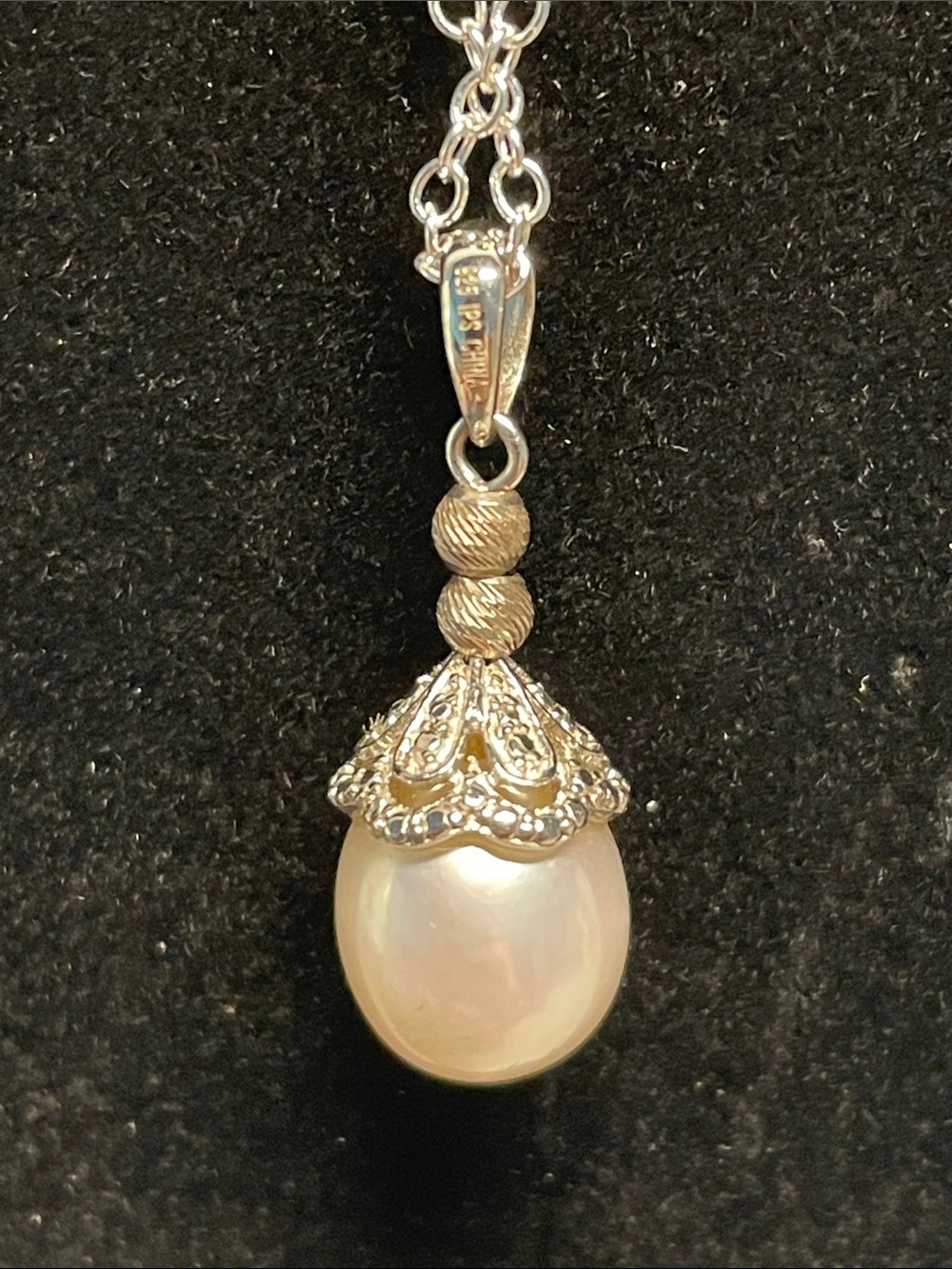 Classic Cream Pearl Drop Necklace with Gold-Tone Cap